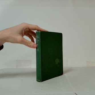 A tree grows in Brooklyn